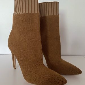 RAYE Delta Boots